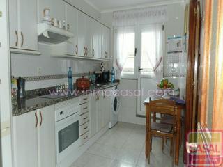 Flat in Laviana. Pola de laviana piso de tres dormitorios, principal con terraza,