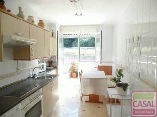 Pis a Parroquias Sur - La Manjoya. Se vende apartamento en la zona de olloniego, es una planta baja