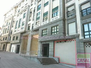 Locale commerciale in Calle Tomás Crespo Frígilis