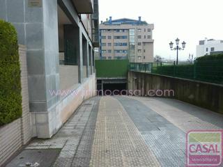 Lloguer Aparcament cotxe a Ciudad Naranco - Prados de La Fuente. Alquiler plaza de garaje en la parte nueva de ciudad naranco, ca