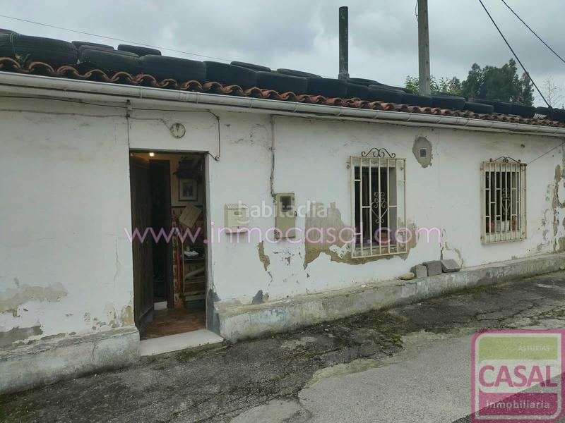 Foto e1feaae5-0b8c-4241-ae1b-9b5679f76da5. Casa amb aparcament a Carreño