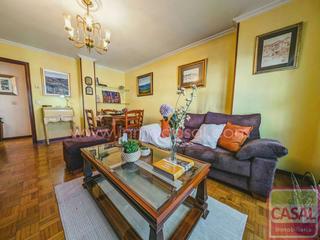 Pis  Avenida principe de asturias. Magnifico piso en la zona de cuatro caminos, edificio de pocos a