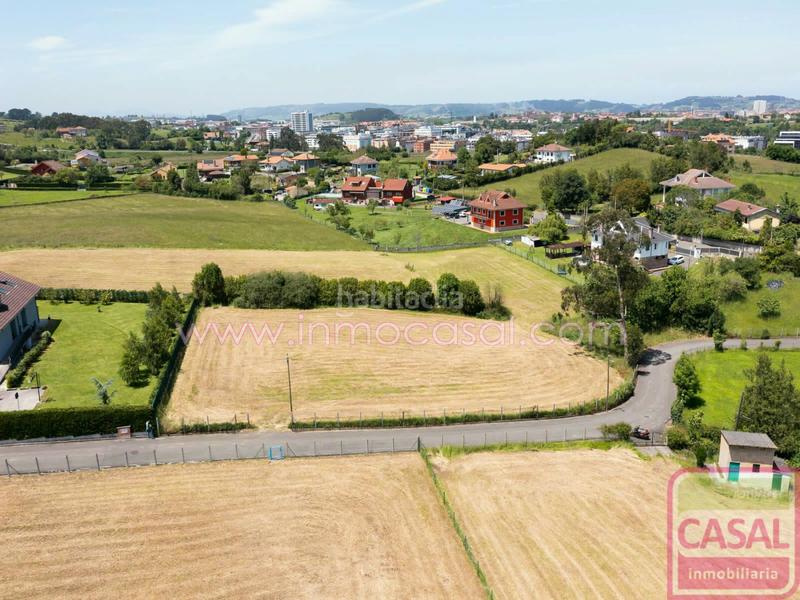 Foto 38d826f4-1667-4fb9-ac51-d0f62e4046f2. Terreno residenziale in Granda Gijón