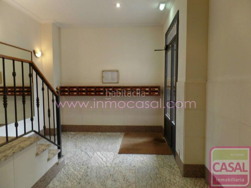 Foto 0a92aa6f-503b-49fc-bcaa-0934119bf074. Affitto appartamento con riscaldamento parcheggio in Oviedo