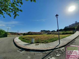 Terreny residencial a Corvera de Asturias. Atención promotores, ponemos a su disposición cinco parcelas edi
