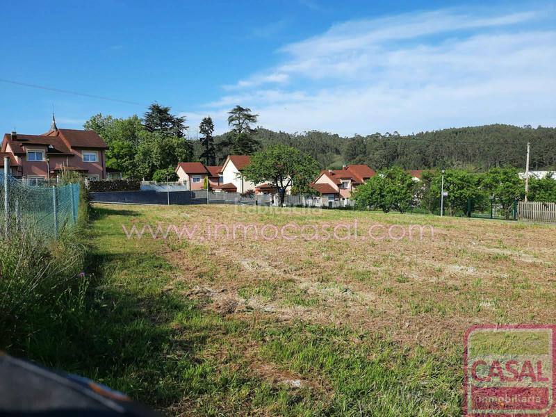 Foto d0cb8541-1a18-45d7-ad37-d6ad4cabbb43. Terrain résidentiel dans Corvera de Asturias