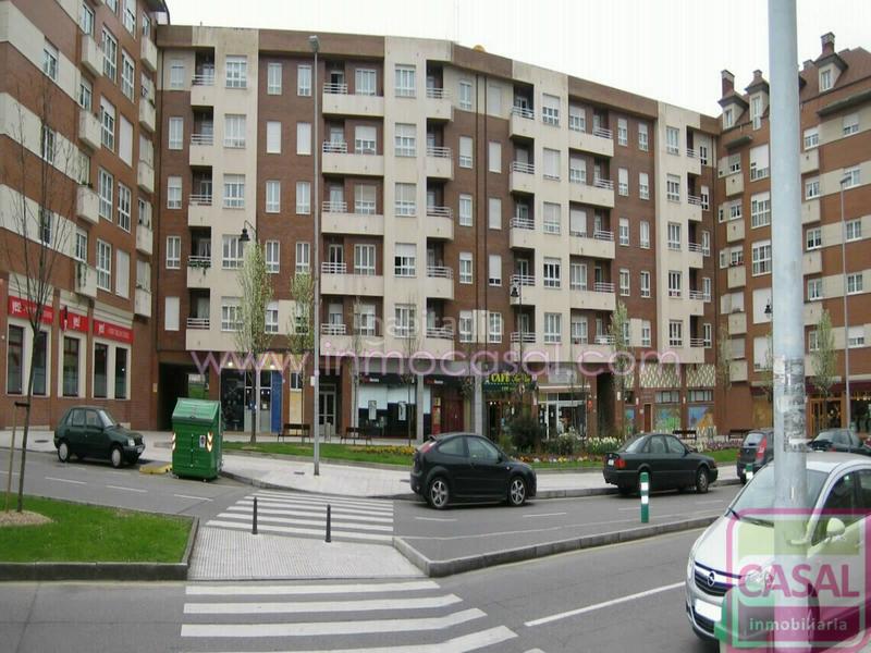 Foto 10517a00-c61c-46ca-a7fd-a5a9c5810f89. Rent business premise in Montevil Gijón