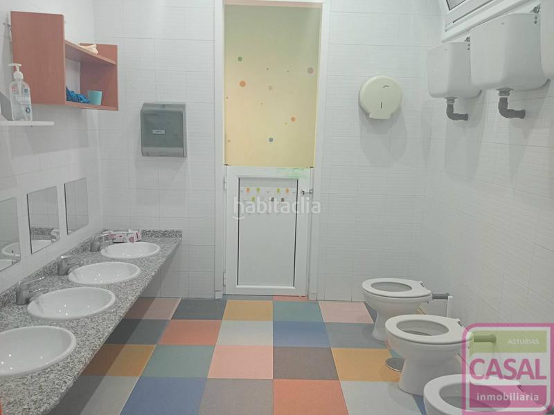 Foto 2f80f6e0-df78-422a-a77c-f7e170aadf4f. Rent business premise in Montevil Gijón