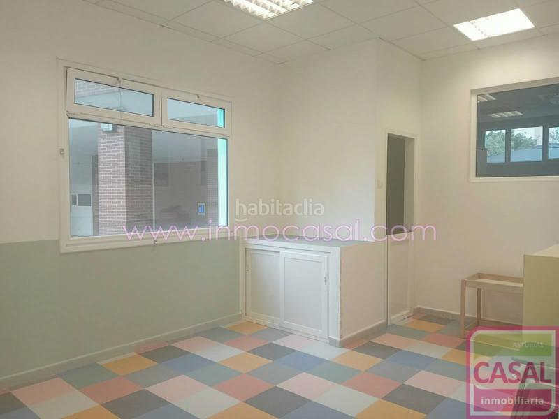 Foto b9fb5571-cdc2-4799-9bfb-52112256912e. Rent business premise in Montevil Gijón