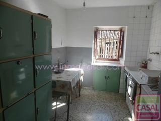 Casa a Lada. Se vende encantadora casa ubicada en langreo, con un gran potenc
