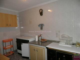 Casa a San Martín del Rey Aurelio. Smravericiosu casa en el centro de este pueblo de montaña, con p