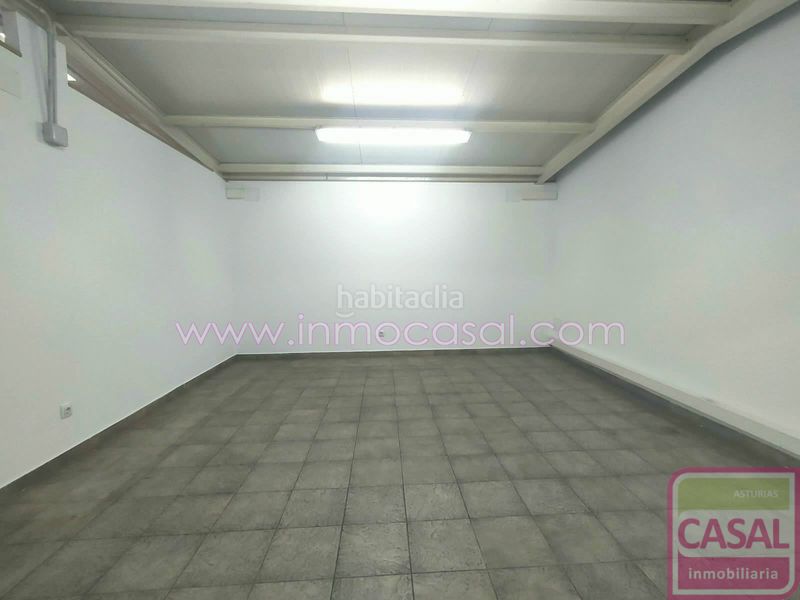 Foto 7b2be01a-ae1a-49ac-9180-4a9a97fc624a. Local comercial a Centro Avilés