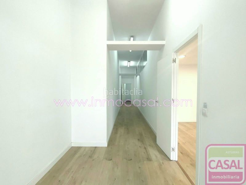 Foto a7a1a505-3052-4dad-9b75-8a7c62705271. Local comercial a Centro Avilés