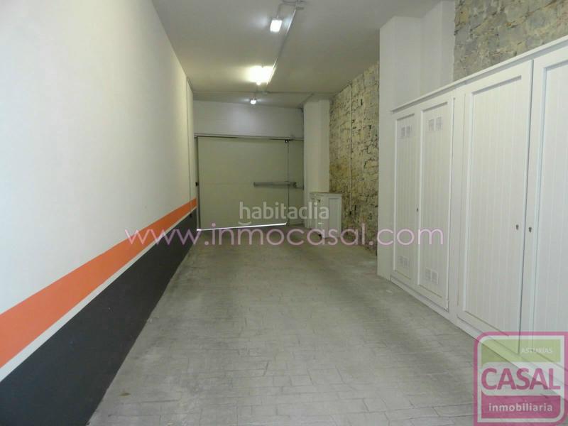 Foto af286ce7-edf5-490f-87da-cc60a2c4a3e9. Autoparkplatz in Centro Gijón