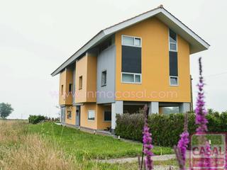 Haus en Cudillero. No pierdas la oportunidad de adquirir esta propiedad en un entor