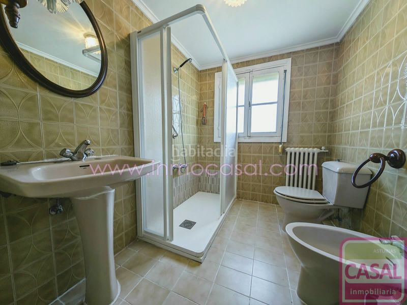 Foto 05fda87e-1db8-49e2-9371-4c8be5349360. Casa amb calefacció a Aller