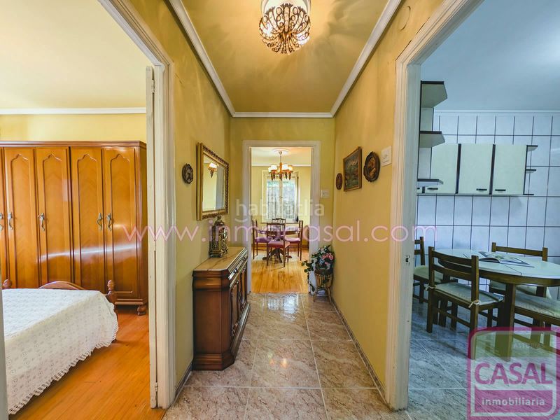 Foto 0b92c5aa-08bf-434e-af69-bbc297a36684. Casa amb calefacció a Aller