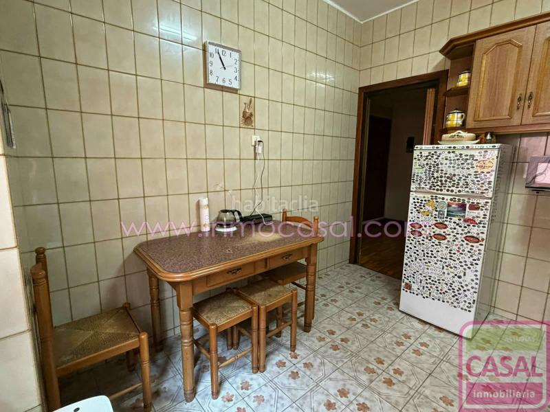 Foto 828e5d44-1887-485a-b4fa-1fd92ddb75b1. Appartamento con riscaldamento in La Felguera Langreo