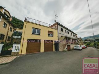 Casa en Santa Marina - Polgono. Se vende preciosa casa en el barrio santa clara a un paso del ce