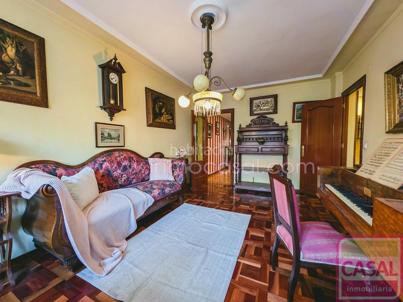 Foto 4d1062d5-d630-4e3c-b800-66642180e5aa. Piso se vende piso cocina, cuarto de colada, salóncomedor, tres habitaciones dobles y dos baños. en Laviana