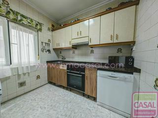 Piso  Santa apolonia. Venta de piso en aviles  muy soleado y con ascensor. se ofrece p