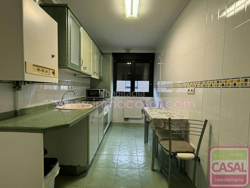 Foto 0bdacaa2-9764-43c6-8566-1aa382452be6. Pis amb calefacció aparcament a La Felguera Langreo