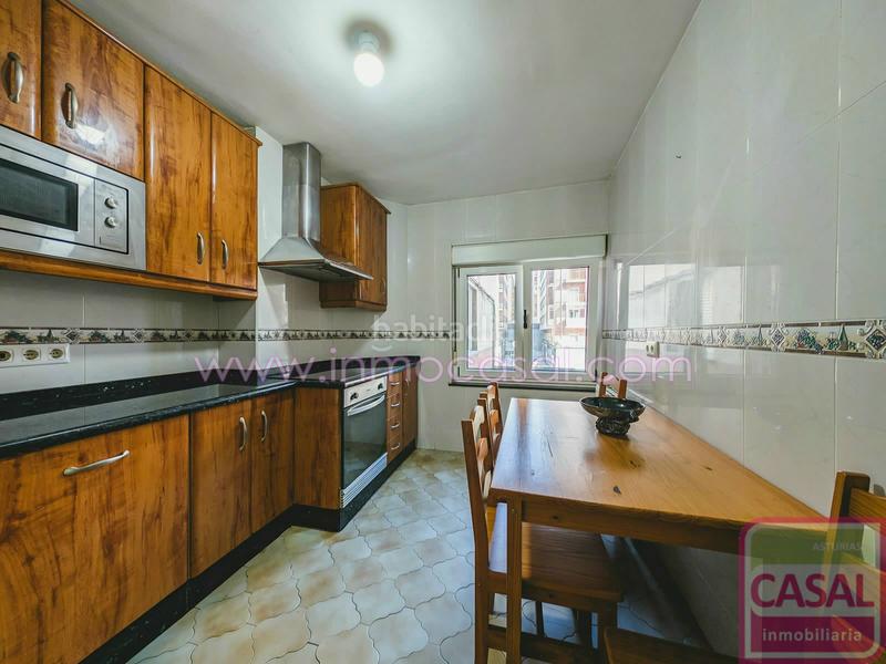 Foto 01d5eb46-95ed-478c-bcd6-4e3b2f7af7b6. Appartement avec chauffage dans La Felguera Langreo