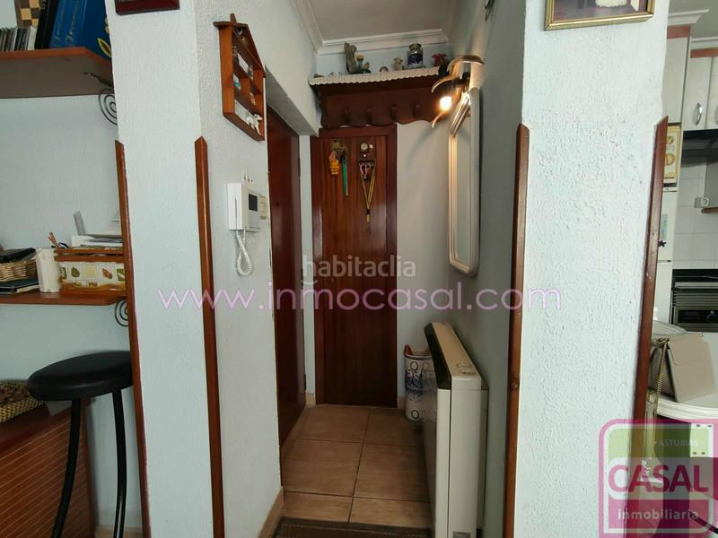Foto c6ef0dd3-4d87-4c70-b57a-7e4df9391733. Etagenwohnung mit heizung in La Magdalena Avilés