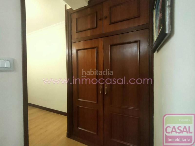 Foto d1072aa5-1881-4cd8-a571-125e6483c0fe. Etagenwohnung mit heizung in Centro Avilés