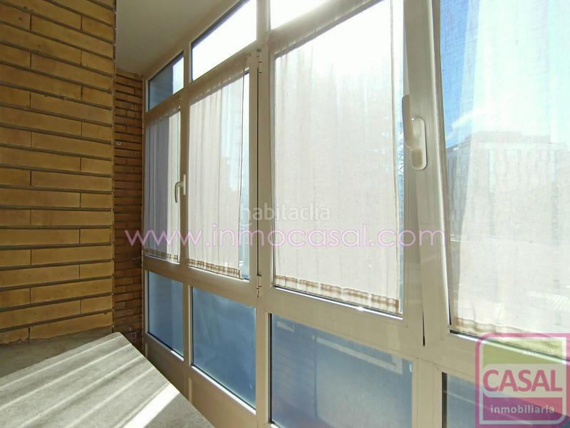 Foto 06b41c7d-ba18-4408-bee9-5dc5a6e645b0. Etagenwohnung mit heizung in Centro Avilés