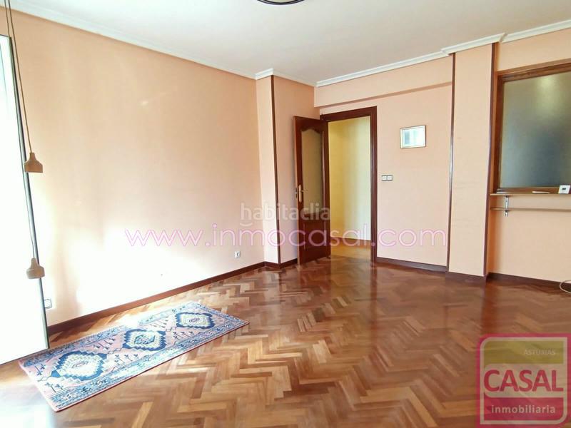 Foto 244e92fa-ded8-4043-a3e6-fd46cec0fbe8. Etagenwohnung mit heizung in Centro Avilés