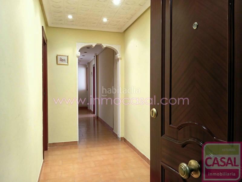 Foto 7a844de4-cd76-4ec6-b256-a3bee1178d1a. Etagenwohnung mit heizung in Centro Avilés