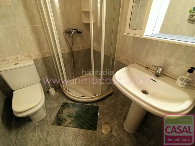 Foto 9fa1aa85-9d8e-499b-9afd-f68f1c347354. Etagenwohnung mit heizung in Centro Avilés