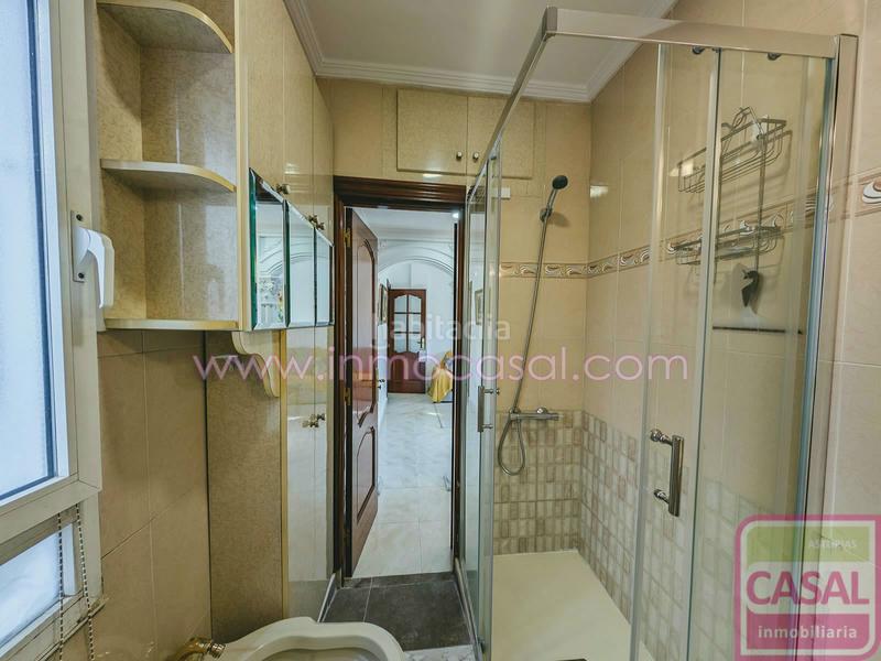 Foto 0ac4deee-3827-4f40-8157-c0f9821d6861. Appartamento con riscaldamento in La Felguera Langreo