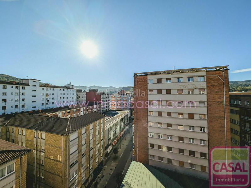 Foto ef82d534-da6a-4d2e-80cc-0b2fa7dc46f4. Appartamento con riscaldamento in La Felguera Langreo