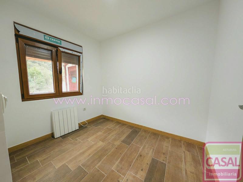 Foto 10ff2941-5107-4f82-8873-47ed5e17248e. Casa amb calefacció a Sama Langreo