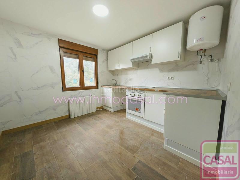 Foto 7f4825f6-4068-4e57-b7c7-f03ffaee5e8f. Casa amb calefacció a Sama Langreo