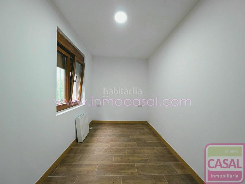 Foto afd497df-14fd-4b5a-ad5f-5c405ce41886. Casa amb calefacció a Sama Langreo