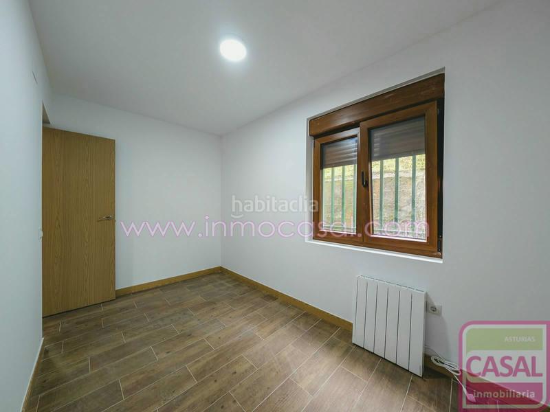 Foto c4c67a6a-092f-462b-8777-c891a6647e6f. Casa amb calefacció a Sama Langreo