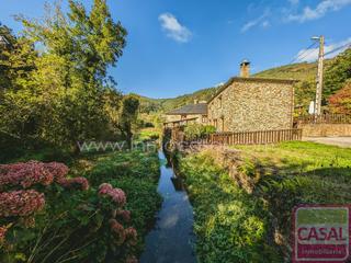 Casa  Vega de zarza. Complejo de turismo rural en taramundi, asturias, 6 casas totalm