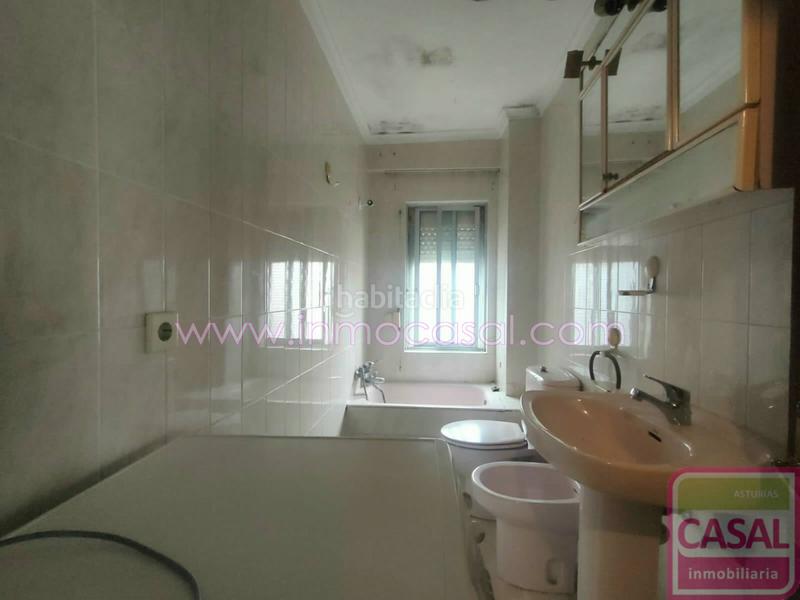 Foto b193bbf3-1774-4443-af6b-34693c618a04. Pis amb calefacció a Versalles Avilés