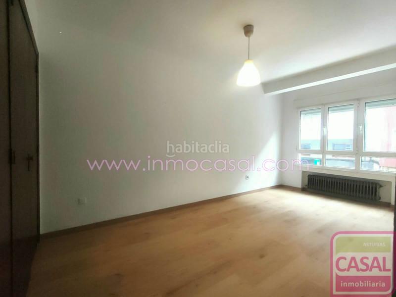 Foto 3fc4f9ff-0fe2-4570-a864-bdf830ff8d82. Etagenwohnung mit heizung in Centro Avilés