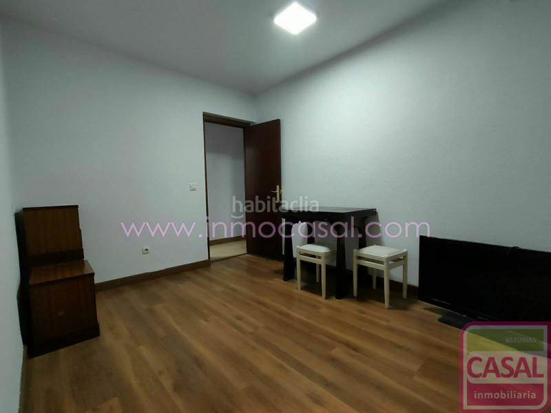 Foto e3834ea0-2ac3-441d-b396-ccef4bdcf90c. Etagenwohnung mit heizung in Centro Avilés