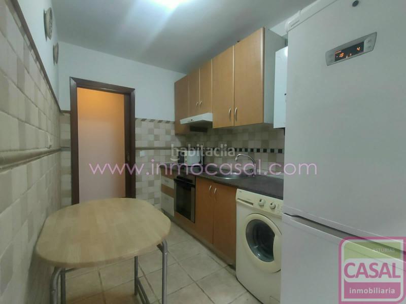 Foto f306a2f0-3523-483b-923a-1254a2fb0aa3. Etagenwohnung mit heizung in Centro Avilés