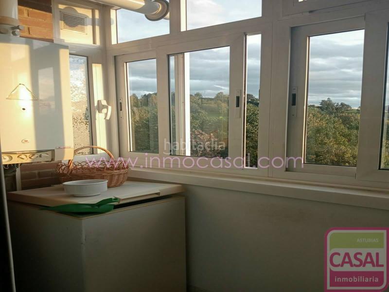 Foto 0f197942-fa43-4ffc-a505-0d6e6ee506fa. Miete etagenwohnung mit heizung parking in Llano Gijón