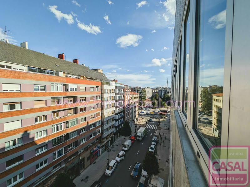 Foto 99669373-750e-4d36-9a0a-cfe18f7e7ba7. Pis amb calefacció a Masip Oviedo