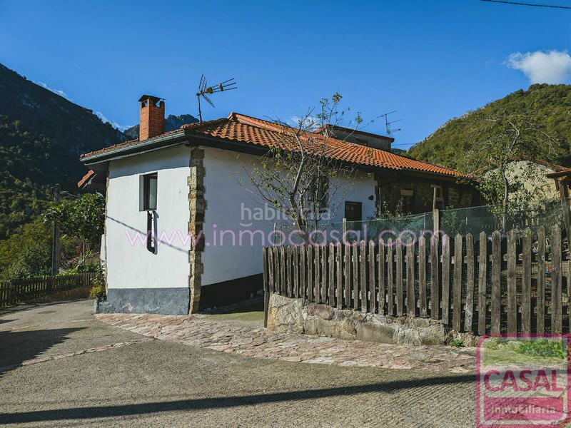 Foto e8686c1f-ae61-4337-9058-6a27b2d135ba. Casa amb calefacció aparcament a Caso