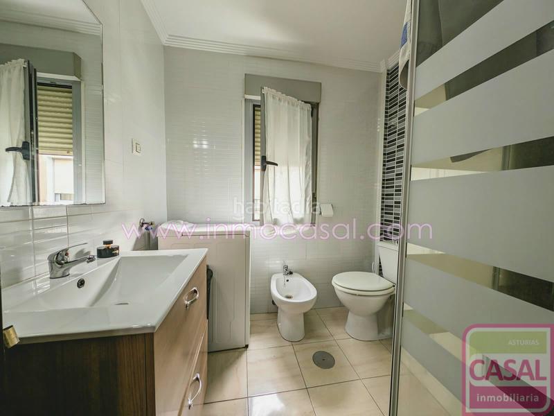 Foto f0cc107d-89ef-4c81-8c26-50dfd51f2725. Appartamento con riscaldamento in Sama Langreo