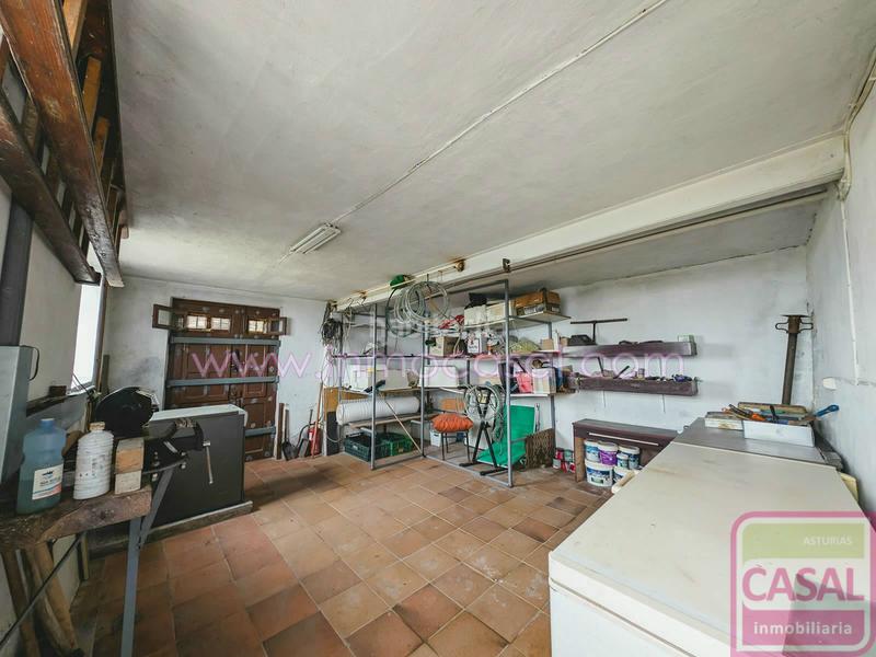 Foto 48240cb9-b575-4f1f-8fdb-1859c81eb5ab. Casa con riscaldamento parcheggio in Carbayin-Lieres-Valdesoto Siero