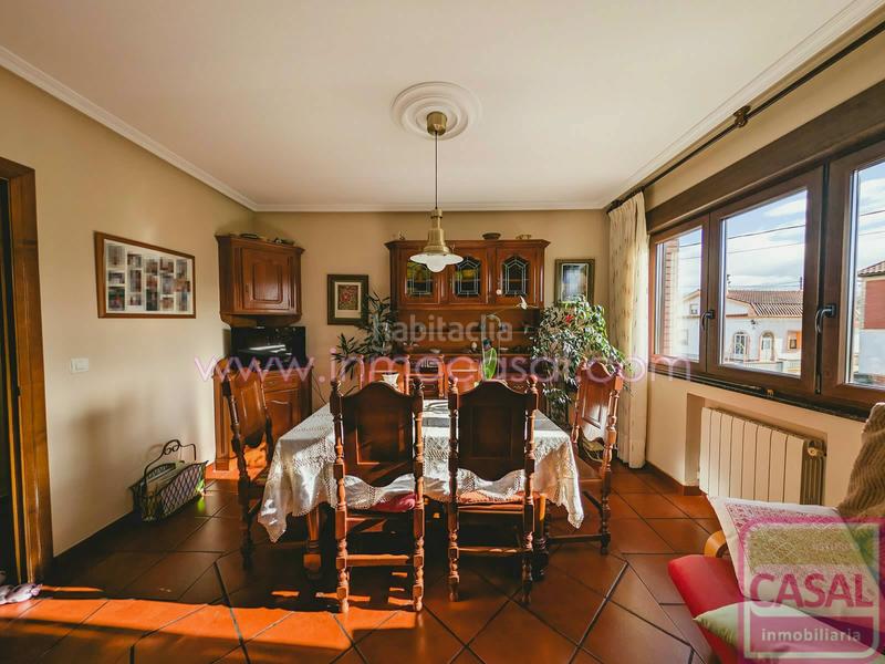 Foto b4b206b2-6fb4-4b45-80ea-47649bac9092. Casa con riscaldamento parcheggio in Carbayin-Lieres-Valdesoto Siero